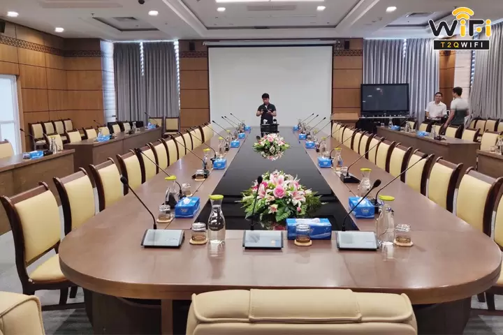 Tiến hành lắp đặt hệ thống hội nghị trực tuyến