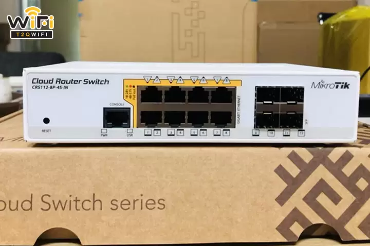 Đặc điểm nổi bật của Switch Mikrotik CRS112-8P-4S-IN