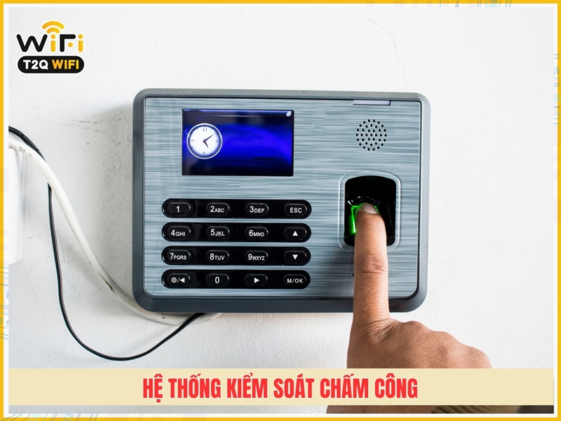Hệ thống kiểm soát chấm công